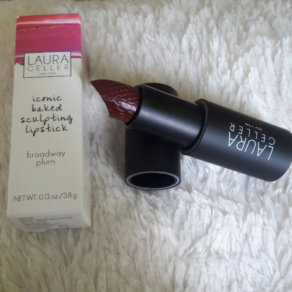 Laura Geller sculpting lipstick